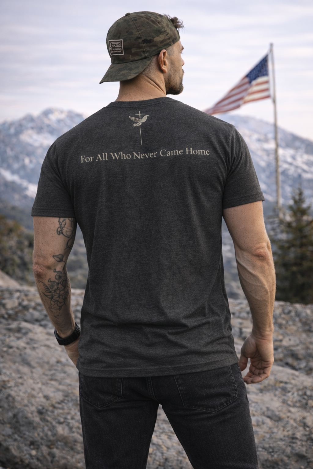 "NEVER FORGOTTEN" MEN'S T-SHIRT